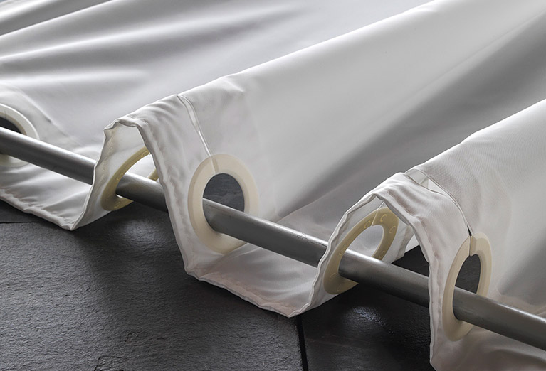 Vayoil Textil presenta su nueva cortina de baño "Easy Place"